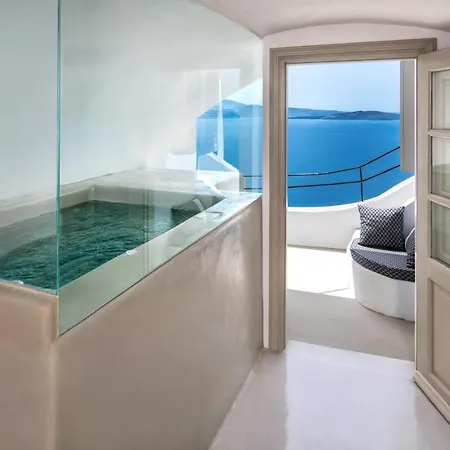 Kaleidoscope Aparthotel 3*